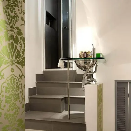Casa Al Corallo * Rome